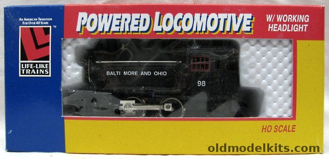 Life-Like HO Dockside B&O 0-4-0 Locomotive - HO Scale Train, 8301 plastic model kit